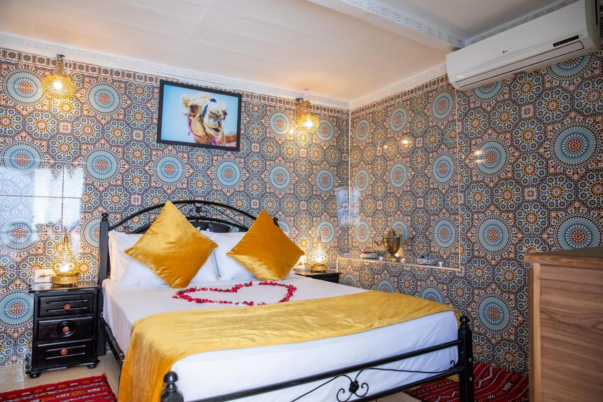 Dar Amir Fes Hotel Bagian luar foto